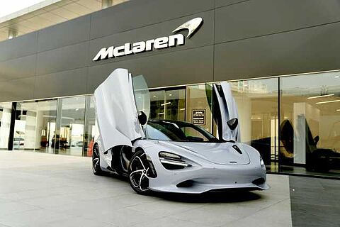 mclaren-vehicle-image