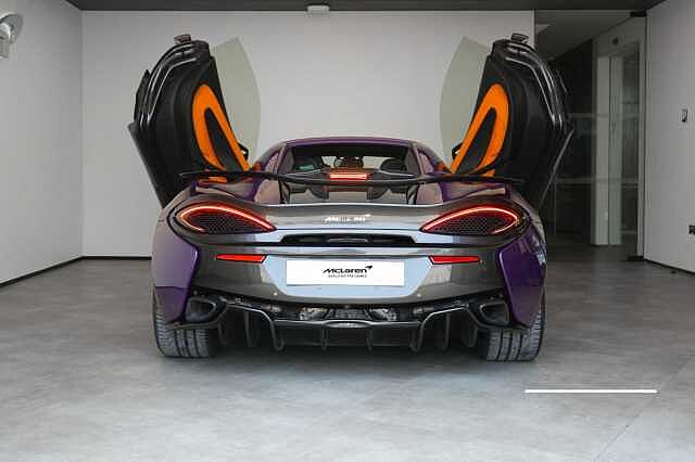 570S Spider